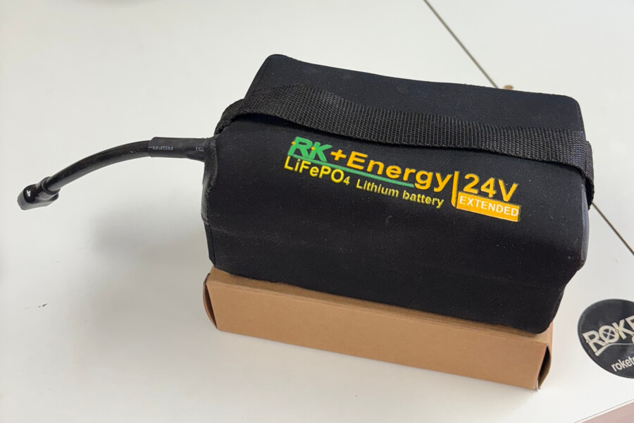 Carro de golf eléctrico - OCASIÓN - ROKET RK7 DHC - SIN GARANTÍA.